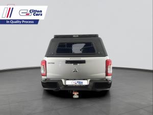 Mitsubishi Triton 2.4 Di-DC 4X4 automaticD/C - Image 4