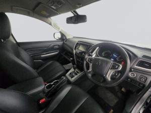 Mitsubishi Triton 2.4 Di-DC 4X4 automaticD/C - Image 8