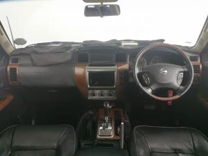 Nissan Patrol 4.8 GRX automatic - Image 8