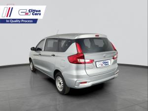 Toyota Rumion 1.5 S - Image 3