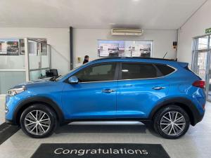 Hyundai Tucson 2.0 Crdi Elite automatic - Image 3