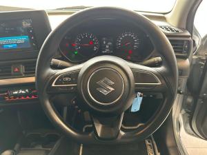 Suzuki Swift 1.2 GL+ auto - Image 12