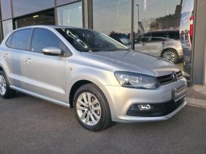 Volkswagen Polo Vivo hatch 1.6 Comfortline auto - Image 1