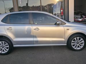 Volkswagen Polo Vivo hatch 1.6 Comfortline auto - Image 2