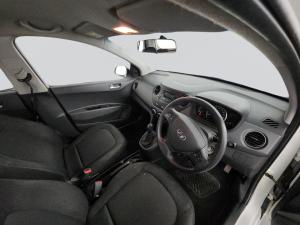 Hyundai Grand i10 1.25 Motion automatic - Image 7