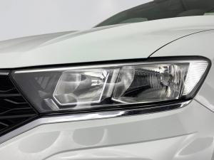 Volkswagen T-ROC 1.4 TSI Design Tiptronic - Image 3