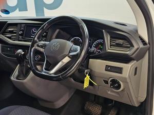 Volkswagen Transporter 2.0TDI Kombi SWB Trendline auto - Image 9