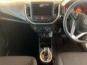 Toyota Vitz 1.0 XR manual - Image 12
