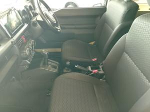 Suzuki Jimny 1.5 GLX AllGrip 3-door auto - Image 15