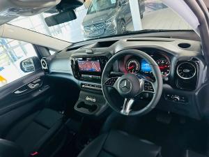 Mercedes-Benz Vito 119 CDI Tourer Select - Image 4