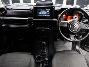 Suzuki Jimny 1.5 GA AllGrip 3-door - Image 11