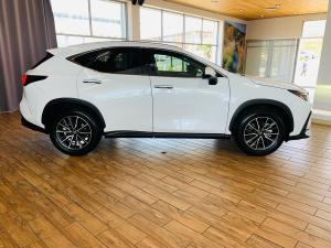 Lexus NX 350h EX - Image 6