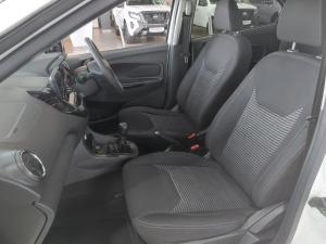 Ford Figo hatch 1.5 Titanium - Image 18