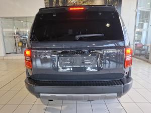 Toyota Land Cruiser Prado 2.8GD VX-R - Image 5