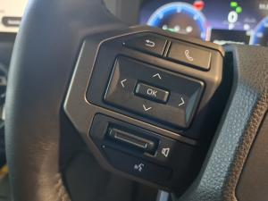 Toyota Land Cruiser Prado 2.8GD VX-R - Image 9