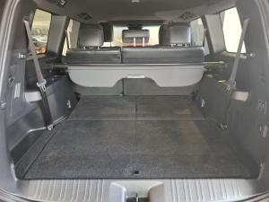 Toyota Land Cruiser Prado 2.8GD VX-R - Image 14