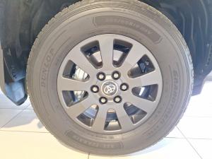 Toyota Land Cruiser Prado 2.8GD VX-R - Image 18