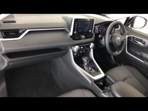 Toyota RAV4 2.0 GX auto - Image 7