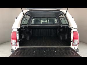 Toyota Hilux 2.4GD-6 double cab 4x4 Raider auto - Image 12