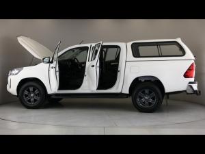 Toyota Hilux 2.4GD-6 double cab 4x4 Raider auto - Image 25