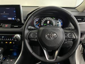 Toyota RAV4 2.5 Hybrid VX E-Four - Image 8