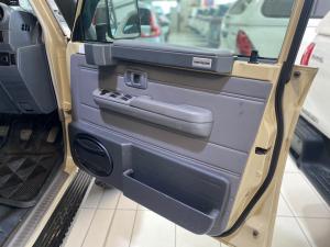 Toyota Land Cruiser 79 4.0PD/C - Image 13