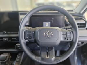 Toyota RAV4 2.5 GX Hybrid CVT E-FOUR - Image 8