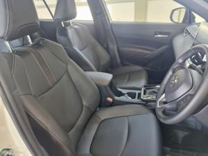 Toyota Corolla Cross 1.8 XS - Image 14