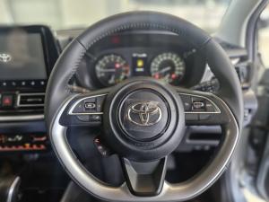 Toyota Starlet 1.5 XR automatic - Image 8