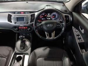 Kia Sportage 2.0 Crdi AWD automatic - Image 15