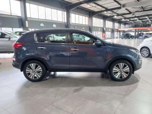 Kia Sportage 2.0 Crdi AWD automatic - Image 5