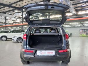 Kia Sportage 2.0 Crdi AWD automatic - Image 8