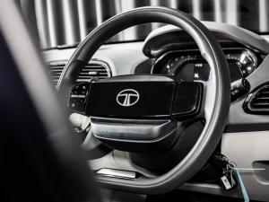 Tata Tiago 1.2 XT manual - Image 11