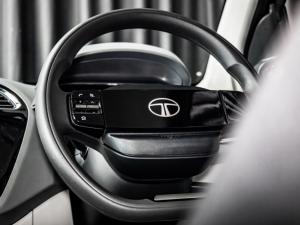 Tata Tiago 1.2 XT manual - Image 14