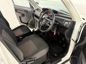 Suzuki S-Presso 1.0 GL manual - Image 10