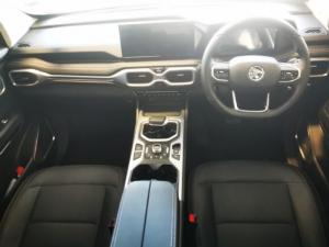 Proton X90 1.5T Executive - Image 5