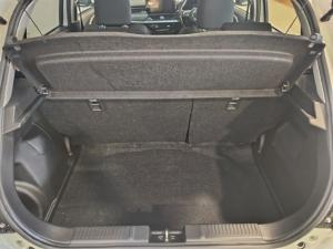 Suzuki Swift 1.2 GLX auto - Image 7