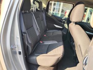 Nissan Navara 2.5DDTi double cab LE Plus - Image 10