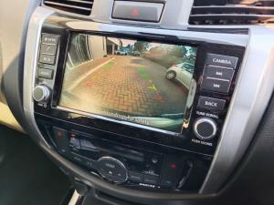 Nissan Navara 2.5DDTi double cab LE Plus - Image 11