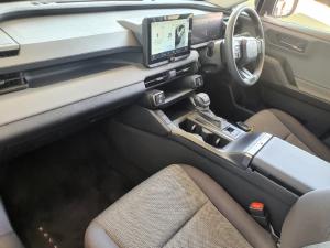 Toyota RAV4 2.5 HEV GX E-Four - Image 9