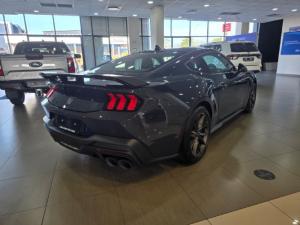 Ford Mustang Dark Horse fastback - Image 3