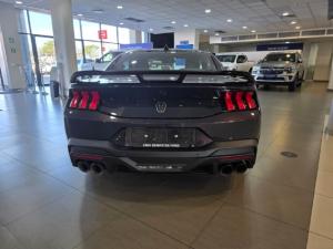 Ford Mustang Dark Horse fastback - Image 6