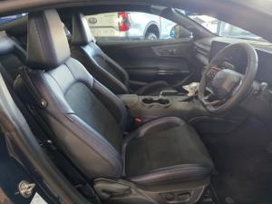 Ford Mustang Dark Horse fastback - Image 9