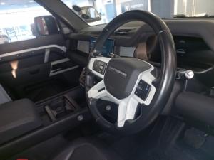 Land Rover Defender 90 D300 X-Dynamic SE - Image 7