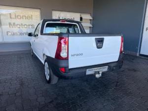Nissan NP200 1.6i safety pack (aircon) - Image 10
