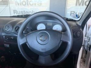 Nissan NP200 1.6i safety pack (aircon) - Image 17