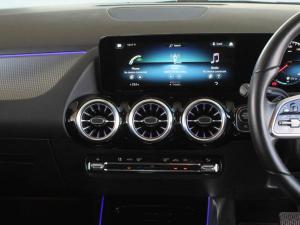 Mercedes-Benz GLA GLA200 Progressive - Image 12