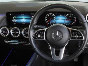 Mercedes-Benz GLA GLA200 Progressive - Image 13