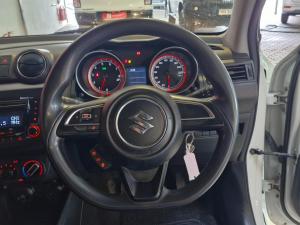Suzuki Swift 1.2 GL manual - Image 16