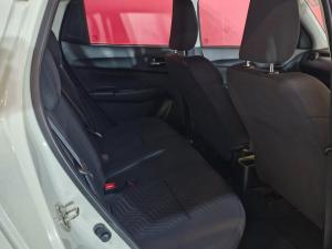 Suzuki Swift 1.2 GL manual - Image 9
